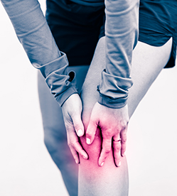 膝の痛みの主な症状